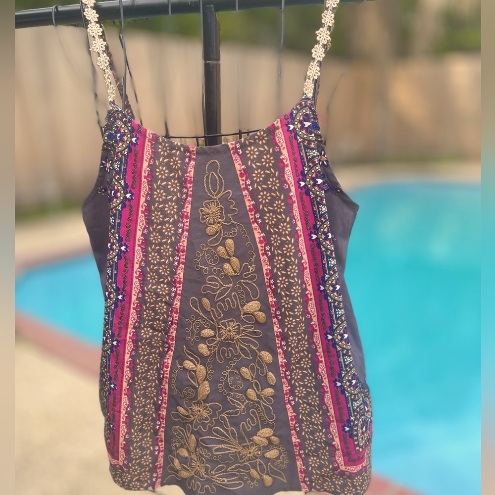 New Cute Spring/Summer Buckle Tank Top